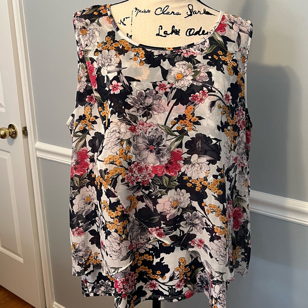 Floral Roz & Ali blouse